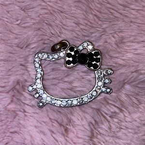 Black hello kitty necklace